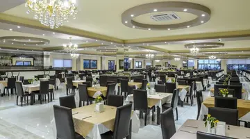 RIVERSIDE GARDEN RESORT