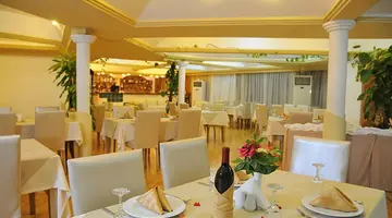 RIVERSIDE GARDEN RESORT