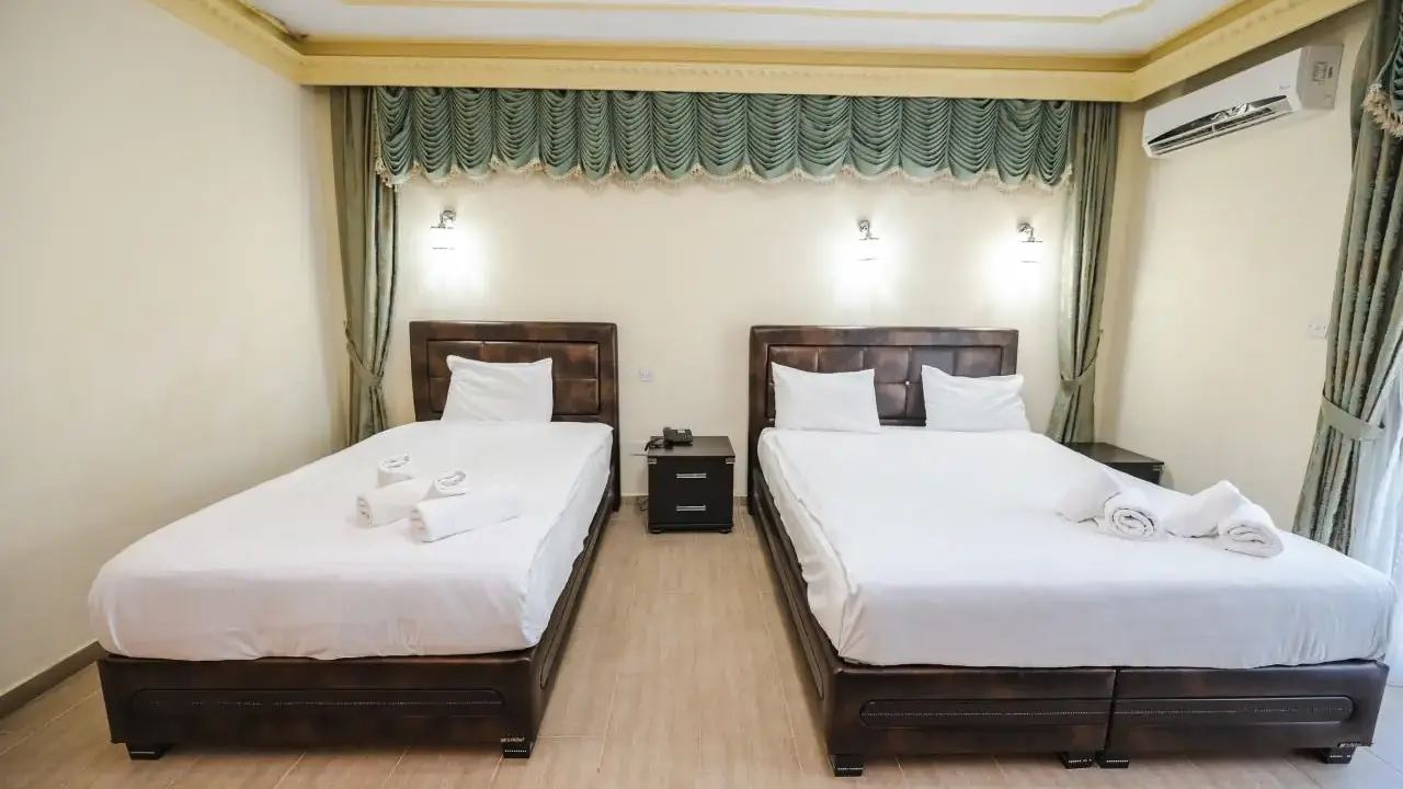 RIVERSIDE GARDEN RESORT
