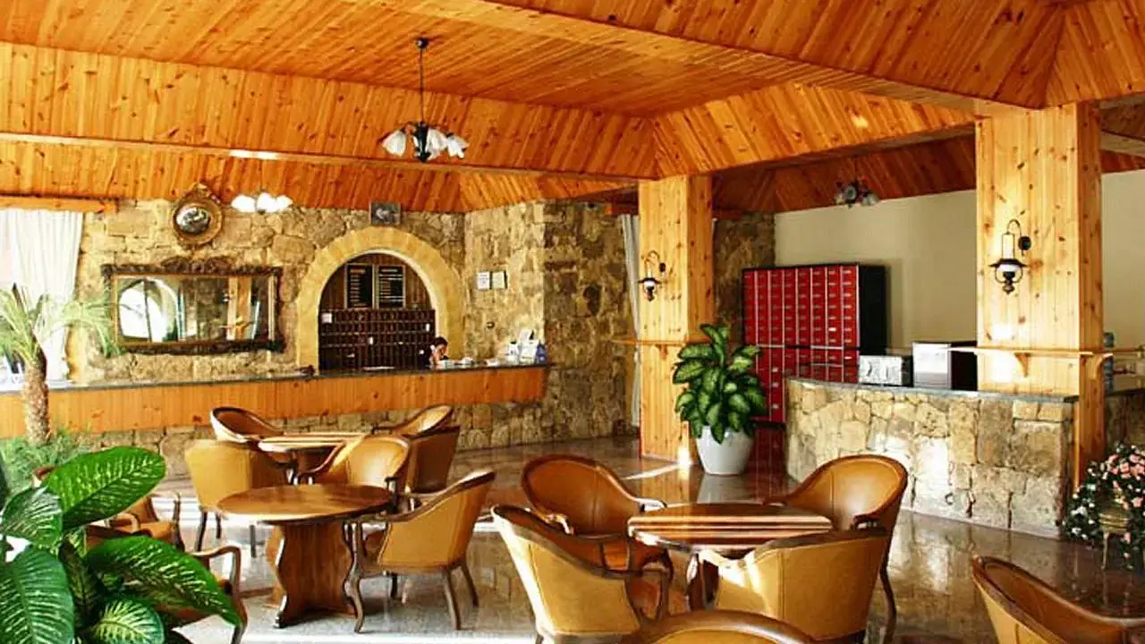 RIVERSIDE GARDEN RESORT