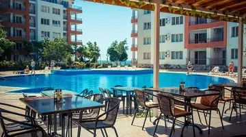 Riviera Fort AH
