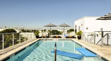 Riviera Hotel South Beach