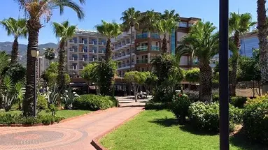 Riviera Hotel & Spa