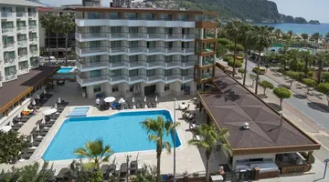RIVIERA HOTEL & SPA