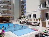 RIVIERA HOTEL & SPA