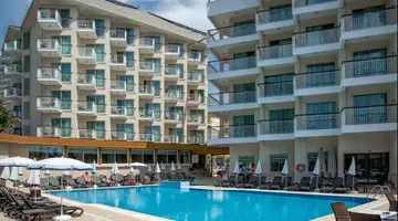 RIVIERA HOTEL & SPA