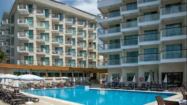 RIVIERA HOTEL & SPA