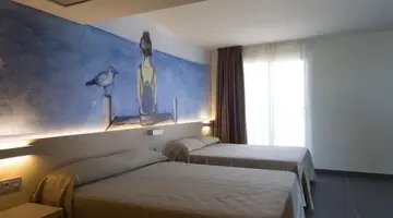 Riviera Hotel