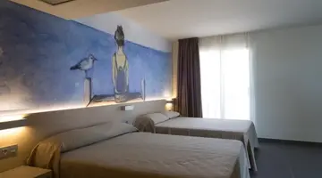 Riviera Hotel