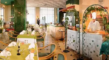 Riviera Hotel
