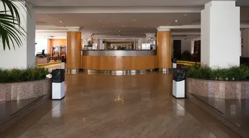 Riviera Hotel