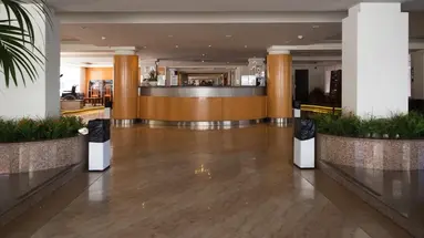 Riviera Hotel