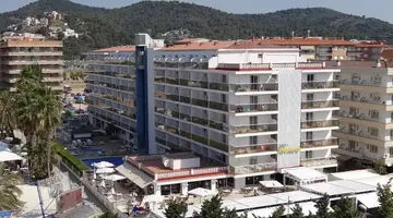 Riviera Hotel