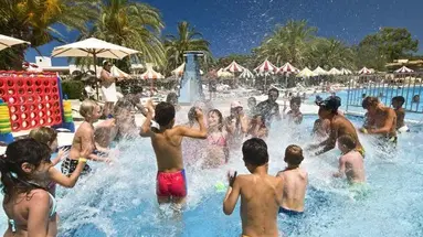 Riviera Hotel