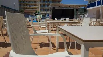 Riviera Hotel