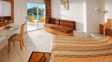 Riviera Hotel