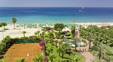 Riviera Hotel
