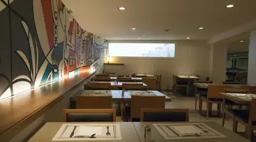 Riviera Hotel
