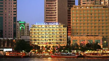 Riviera Hotel