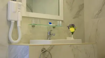Riviera Resort & Spa
