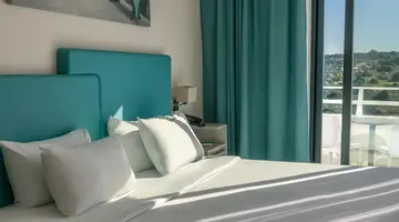 Riviera Resort & Spa