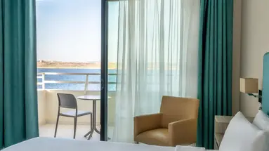 Riviera Resort & Spa