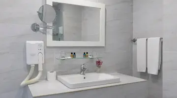 Riviera Spa Resort – Adults Only
