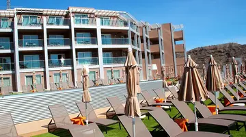 Riviera Vista
