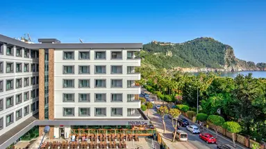 Riviera Zen