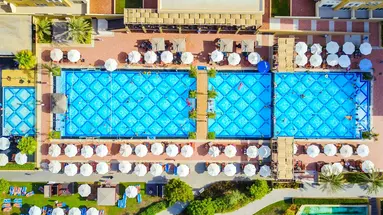 RIXOS BAB AL BAHR
