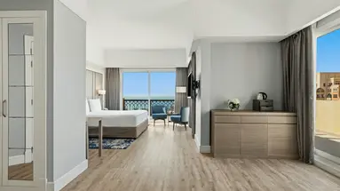 RIXOS BAB AL BAHR