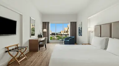 RIXOS BAB AL BAHR