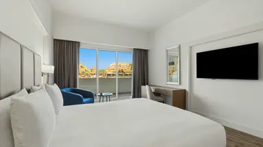 RIXOS BAB AL BAHR