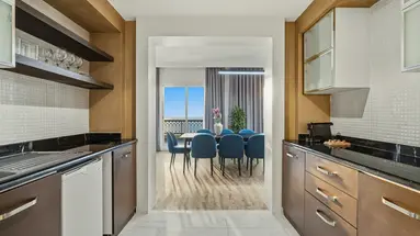 RIXOS BAB AL BAHR