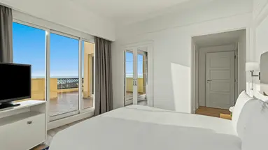 RIXOS BAB AL BAHR