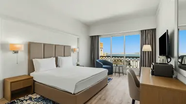 RIXOS BAB AL BAHR