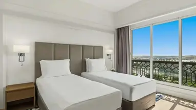 RIXOS BAB AL BAHR
