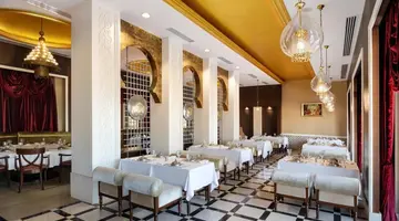 RIXOS BAB AL BAHR