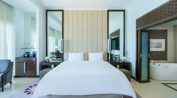 Rixos Marina Abu Dhabi