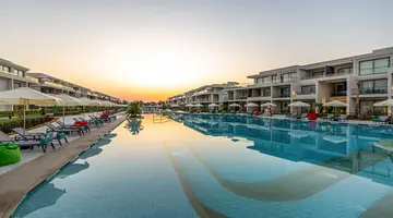 Rixos Premium Magawish Bay View