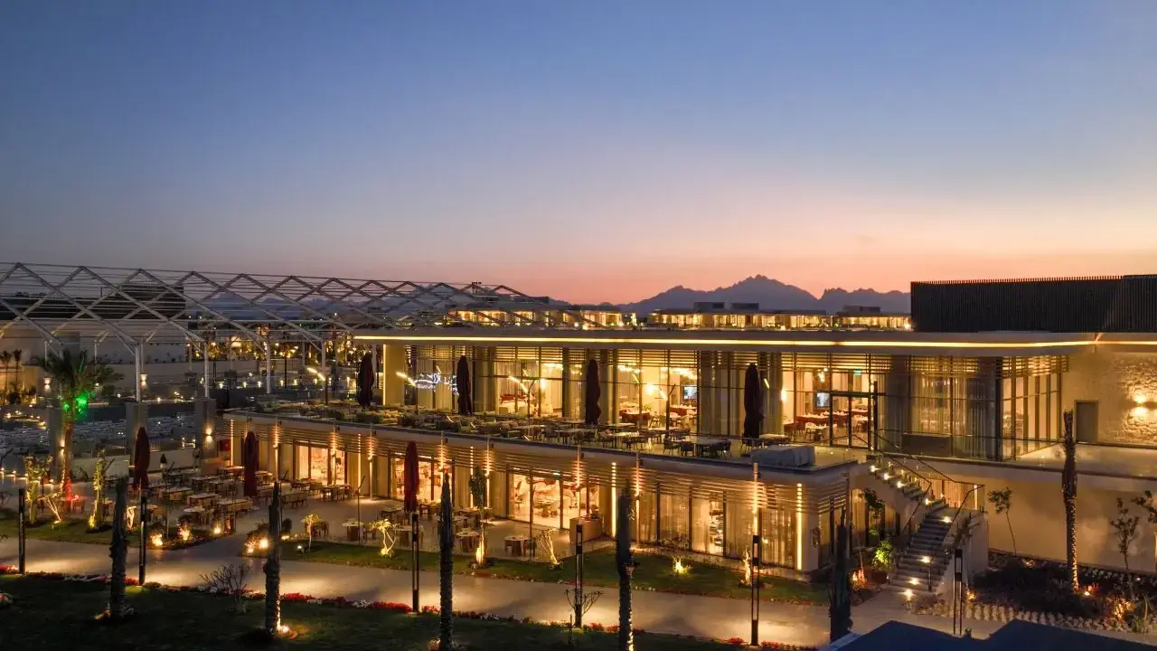 Rixos Premium Magawish Bay View