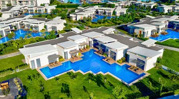 Rixos Premium Magawish Suites & Villas