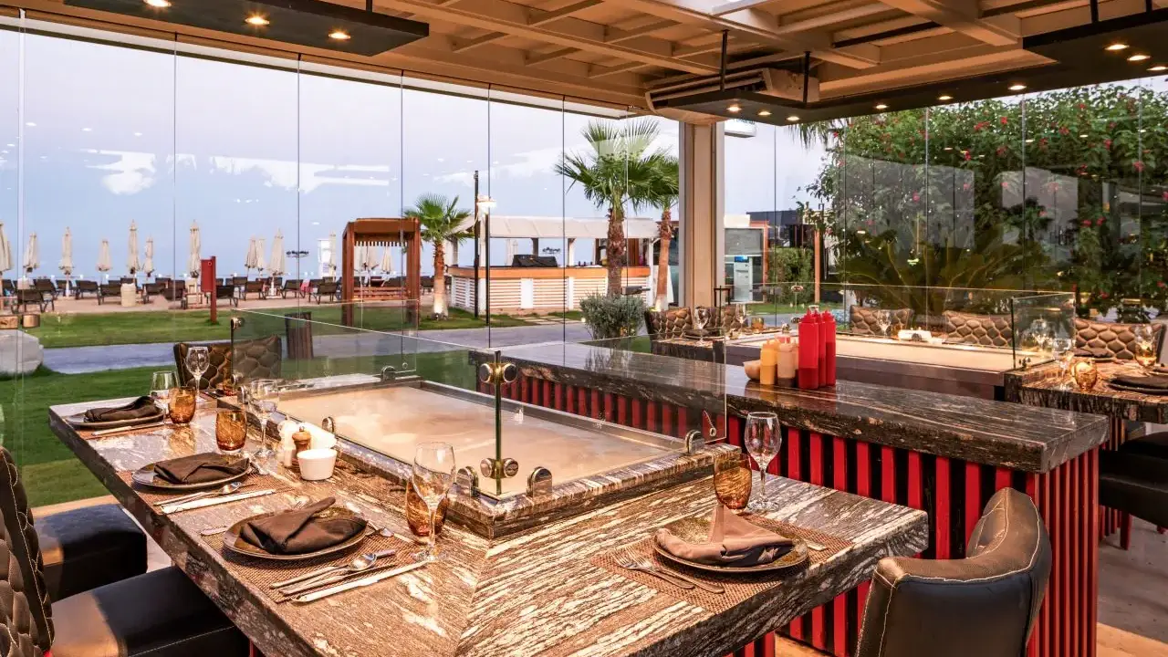 Rixos Premium Magawish Suites & Villas