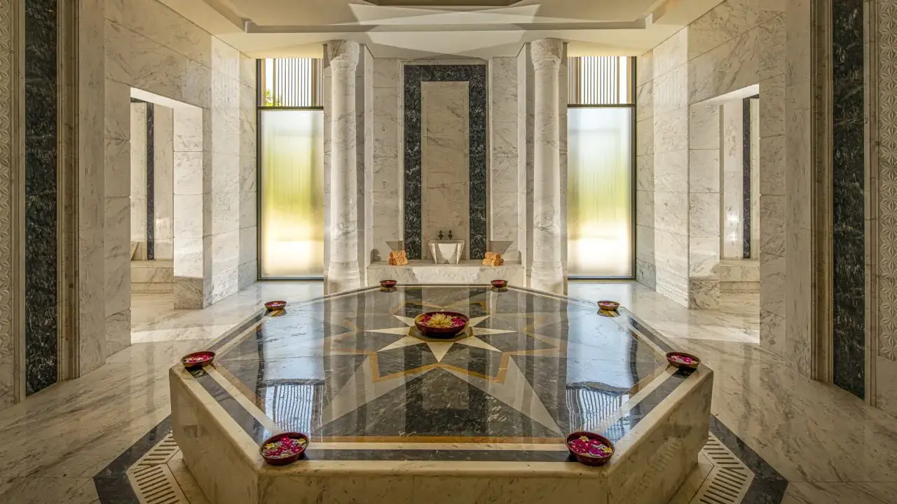 Rixos Premium Magawish Suites & Villas