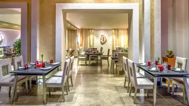 Rixos Premium Magawish Suites & Villas