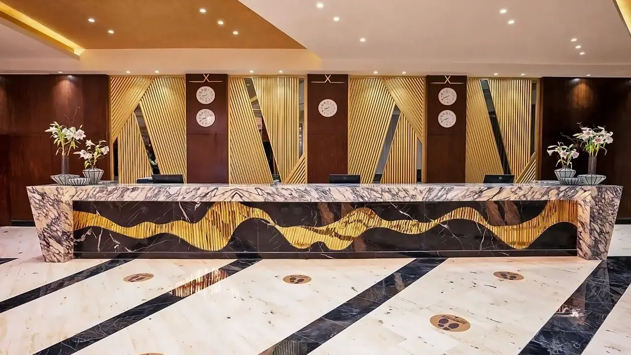 Rixos Premium Magawish Suites & Villas
