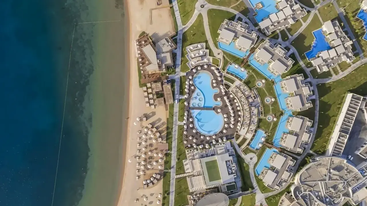 Rixos Premium Magawish Suites & Villas