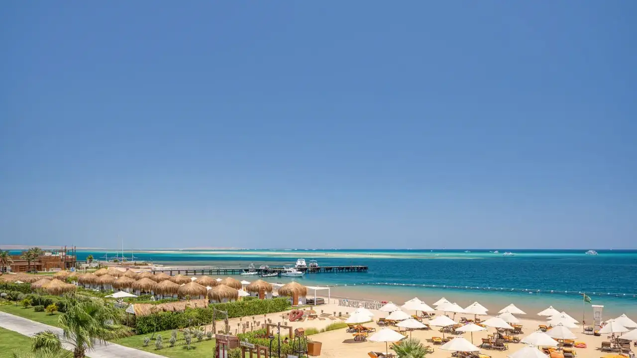 Rixos Premium Magawish Suites & Villas