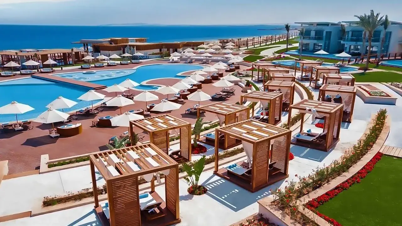 Rixos Premium Magawish Suites & Villas
