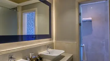 RIXOS PREMIUM MAGAWISH SUITES & VILLAS